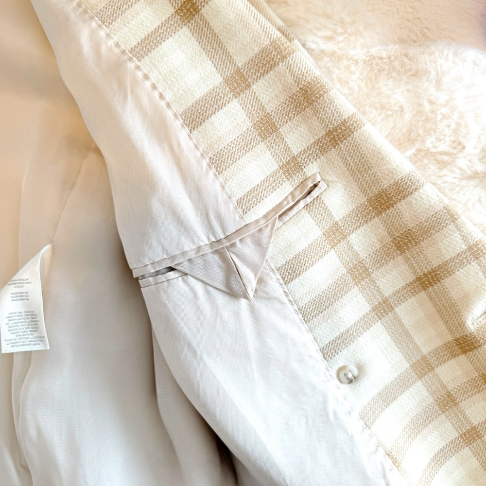 NWOT Wilfred Tan and Cream Plaid Blazer - Picture 6 of 16